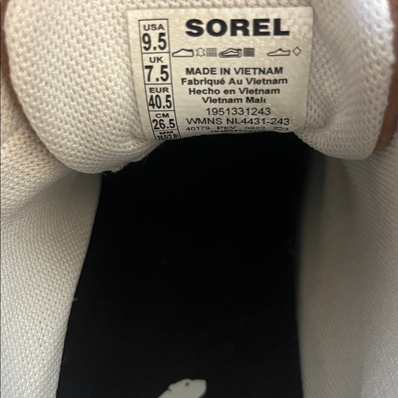 SOREL OUT N ABOUT IV CLASSIC WATERPROOF BOOTS - Picture 8 of 9